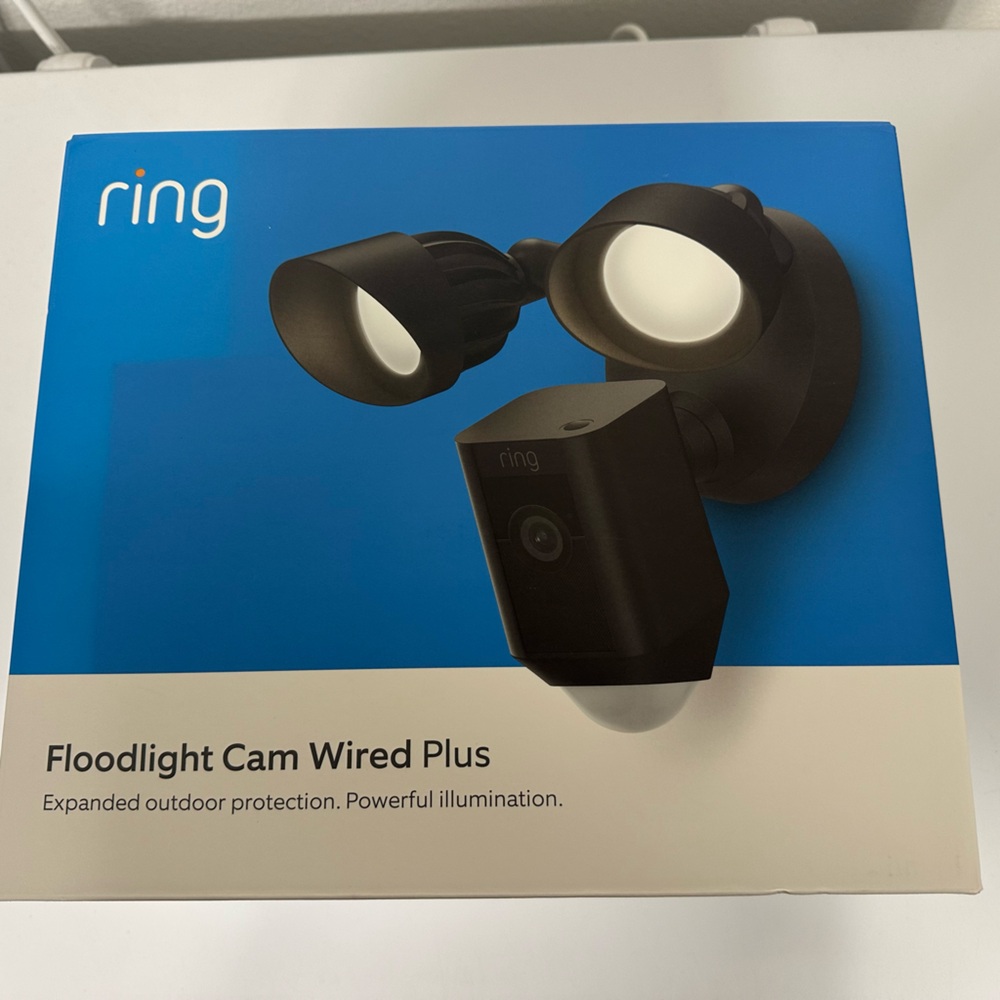 NEW! Ring Floodlight Cam Wired Plus in Black